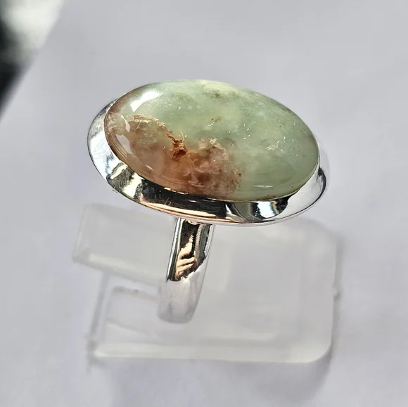 Genuine Aqua Crysoprase in Sterling Silver Sz 7! - Picture 3 of 5